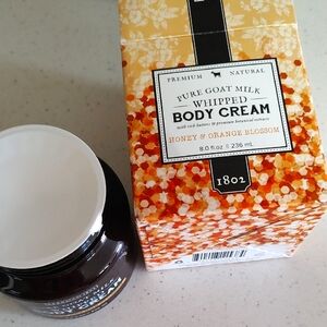 Beekman 1802 Honey & Orange Blossom Whipped Body Cream